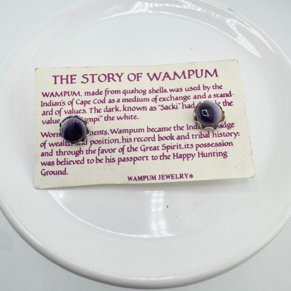 Vintage 80s Wampum Quahog Shell Stud Earrings Native American Jewelry Wealth - Picture 1 of 7